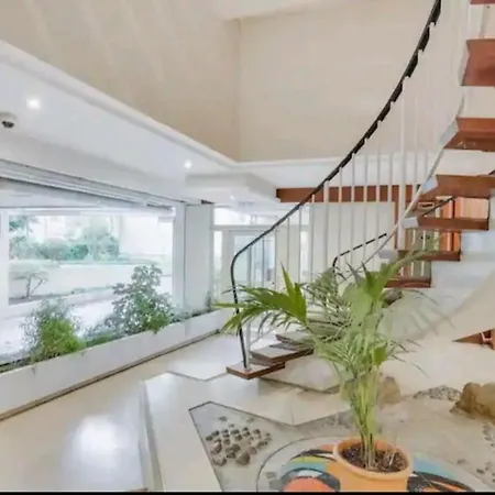 2 Pieces De 48 M2 A Apartment Paris